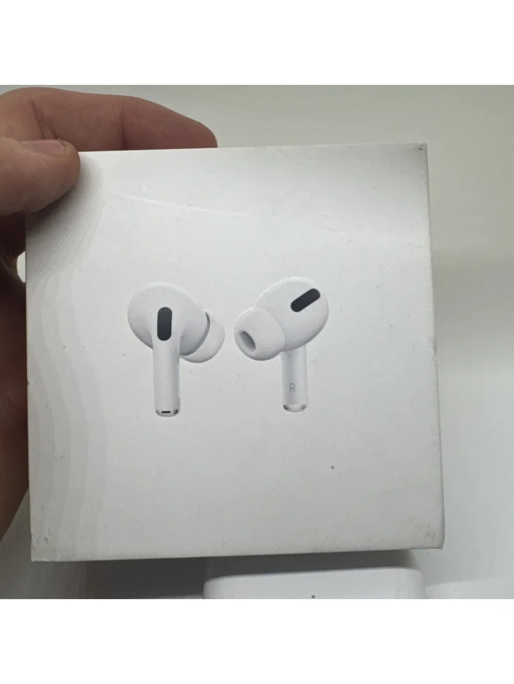 Apple AirPods Pro 2nd Generation MagSafe Charging Case Model A3049 A2968 USB C